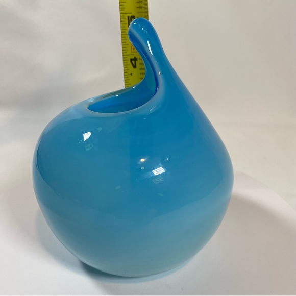 Accents Hand Blown Blue Opalescent Art Glass Tear Drop Vase Poshmark